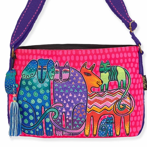 LAUREL BURCH Familia HOT PINK NeW HANDBAG  CROSSBODY/SHOULDER BAG🩷NWT LAST ONE - Picture 1 of 11